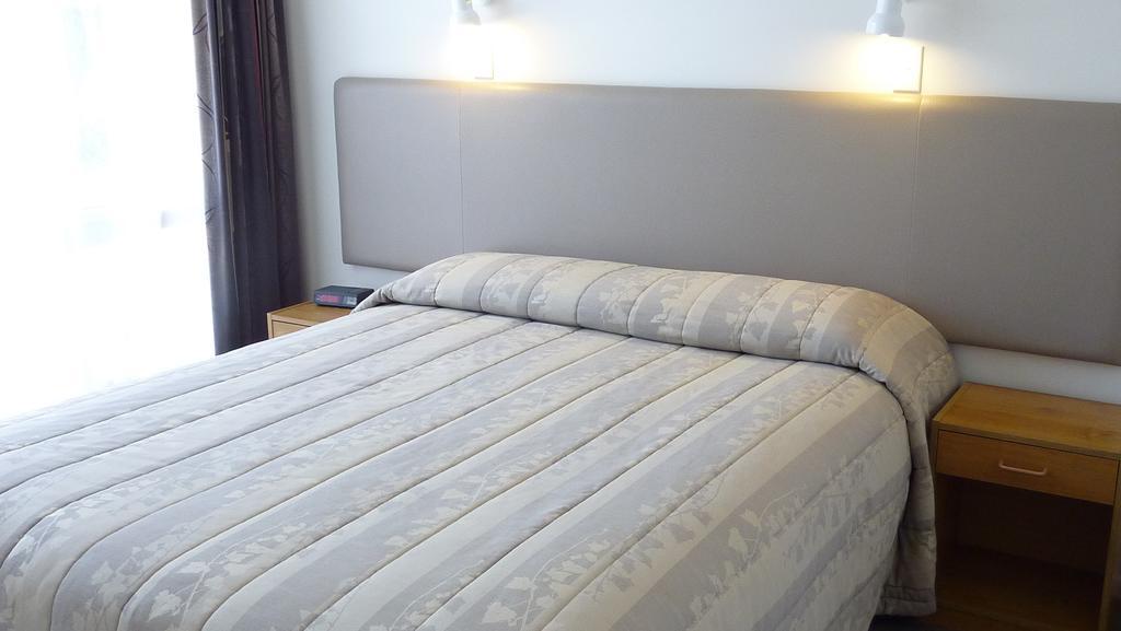 כרייסטצ'רץ' Colonial Inn Motel מראה חיצוני תמונה